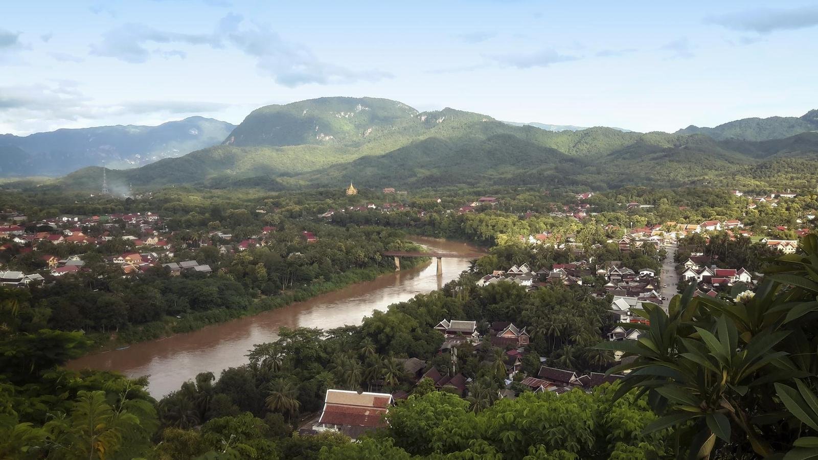 16-DAY CYCLING ODYSSEY: THE MEKONG HERITAGE TRAIL LUANG PRABANG TO SIEM REAP